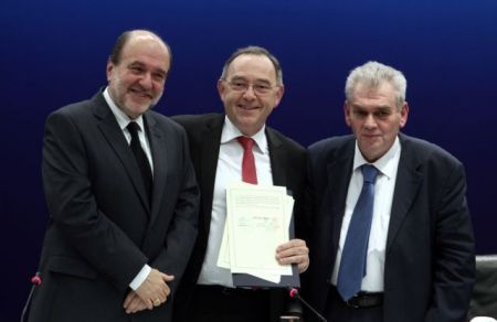 Ελληνική αποστολή στο Ντίσελντορφ για τεχνογνωσία κατά φοροδιαφυγής