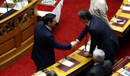 PM Alexis Tsipras to receive Kyriakos Mitsotakis on Tuesday