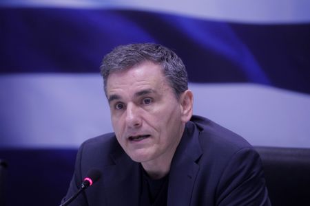 Τσακαλώτος: Ασφαλιστικό χωρίς μείωση συντάξεων αλλά με αναδιανομή στο μεδούλι