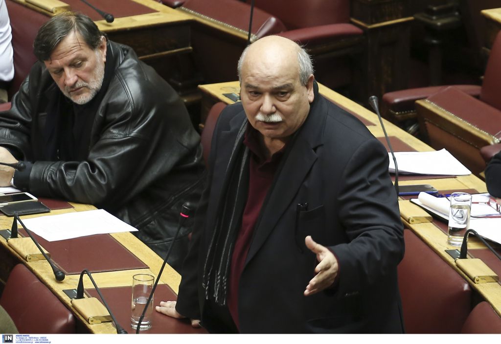 Βούτσης: Κύκλοι επιθυμούν την έξοδο της Ελλάδας από την Σένγκεν