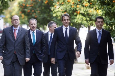 Στρατηγική μετωπικής σύγκρουσης με το Μέγαρο Μαξίμου χαράζει ο Κυριάκος Μητσοτάκης