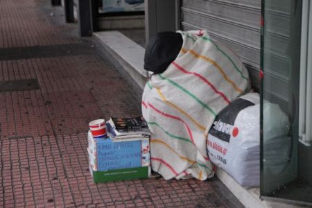 Δ. Αθηναίων: Εκτακτα μέτρα προστασίας για τους αστέγους