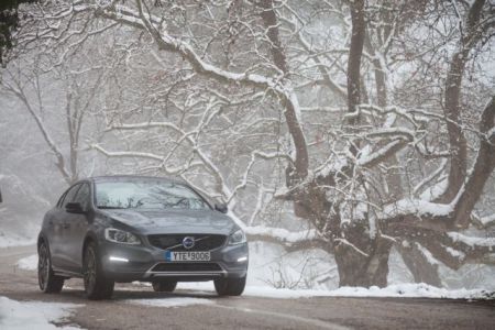 Volvo S60 Cross Country D4: Ανήσυχο πνεύμα