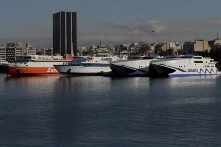 Μ. Βαρβιτσιώτης: Είστε έκθετος, οφείλετε να παραιτηθείτε, κ. Δρίτσα