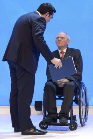 Ο Σόιμπλε στηρίζει Τσίπρα;