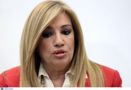 Γεννηματά: Εχουν δίκιο οι αγρότες αλλά να ανοίξουν τους δρόμους