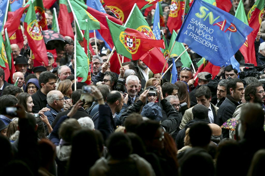 Πρόεδρο εκλέγουν οι Πορτογάλοι υπό την κυβέρνηση «λιγότερης λιτότητας»