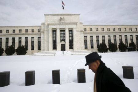 Αμετάβλητα τα επιτόκια της Fed, ανησυχία για τις διεθνείς αγορές