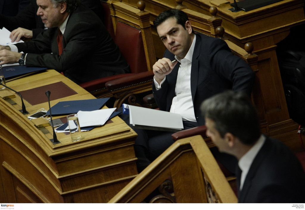 Εκρηκτικό το πολιτικό σκηνικό λίγο πριν την προ ημερησίας συζήτηση για τη Δικαιοσύνη