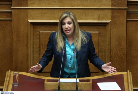 Γεννηματά: Πάρτε πίσω τώρα το νομοσχέδιο για το ασφαλιστικό