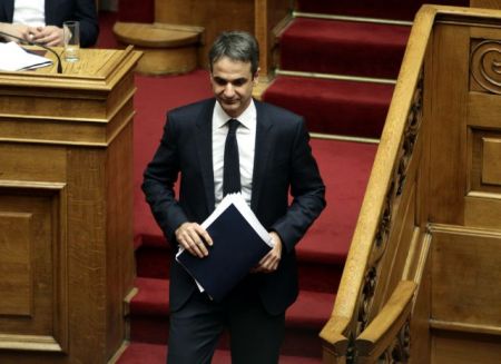 Κυριάκος Μητσοτάκης: Σκληρή κριτική, χωρίς να βγαίνουμε στα κάγκελα