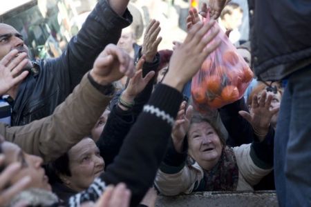 Το αδιαχώρητο στη δωρεάν διανομή φρούτων και λαχανικών