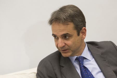 Μητσοτάκης από Λέσβο: Δεν φτάνει η κατασκευή των hot spot