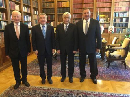 Το προσφυγικό στο επίκεντρο της συνάντησης Παυλόπουλου-Μπαχ