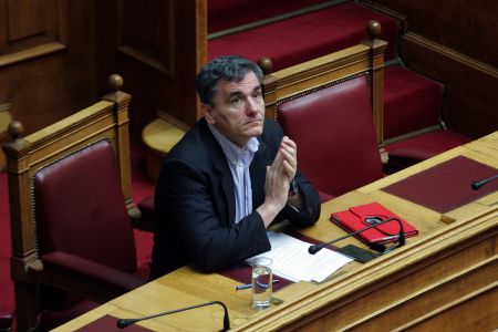 Τσακαλώτος: Συλλογική ευθύνη της κυβέρνησης οι χειρισμοί Βαρουφάκη