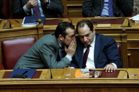 «Το πλούτο κι ο ταξικός μίσος!»