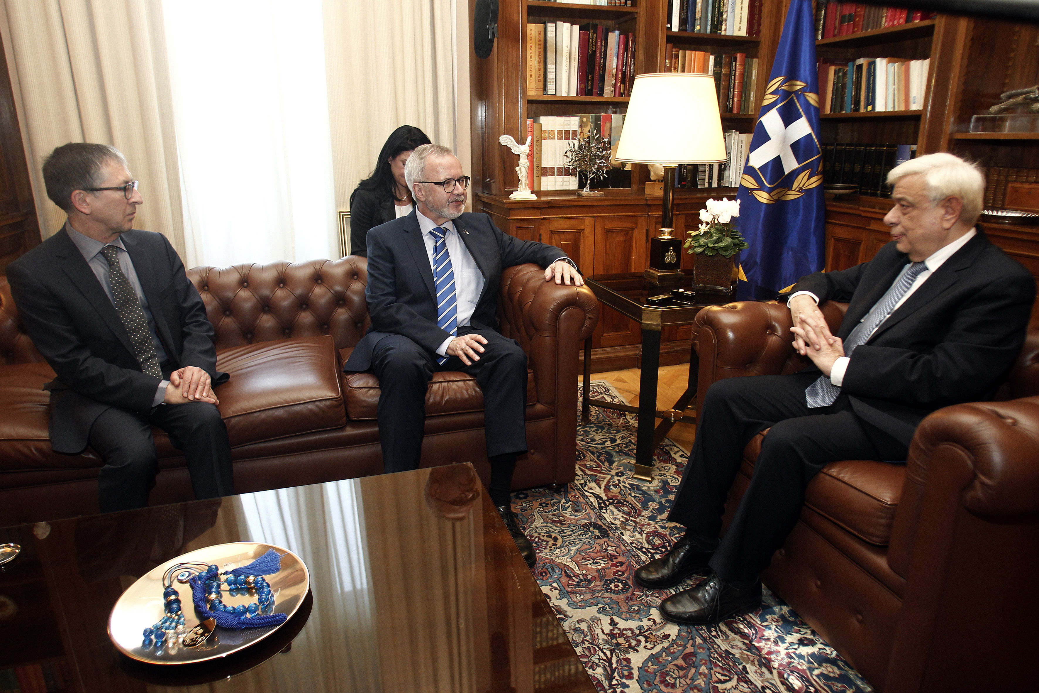 Παυλόπουλος: Χωρίς επενδύσεις, η αυστηρή λιτότητα δεν οδηγεί σε λύση