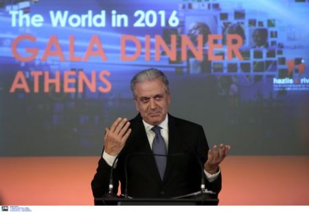 Αβραμόπουλος: Δεν τέθηκε θέμα εξόδου χώρας από τη Σένγκεν