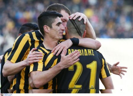 Εντυπωσιακή η ΑΕΚ, 3-0 τη Βέροια στο ΟΑΚΑ