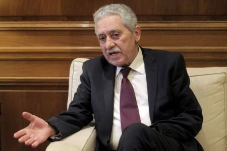 Kouvelis hints towards a conditional return to SYRIZA