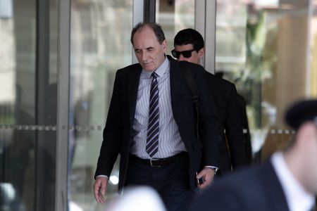 Διαφωνία με τους δανειστές για το ΕΚΑΣ, συνεχίζονται οι διαβουλεύσεις