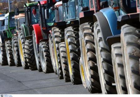 Farmers divided on protest actions and demonstraion in Athens