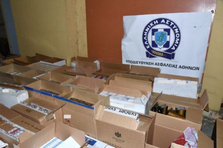Αξιωματικοί της ΕΛ.ΑΣ. πληροφοριοδότες κυκλωμάτων διακίνησης λαθραίων τσιγάρων