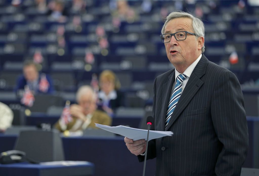 Γιούνκερ: Στο Eurogroup θα γίνει μια πρώτη συζήτηση για το χρέος