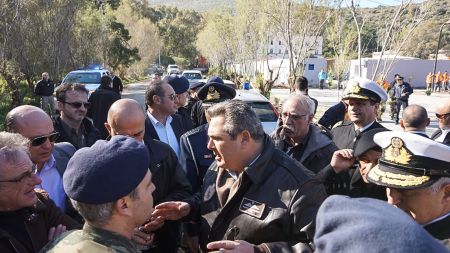 Καμμένος: Όλα τα hot spot έτοιμα έως τις 15 Φεβρουαρίου