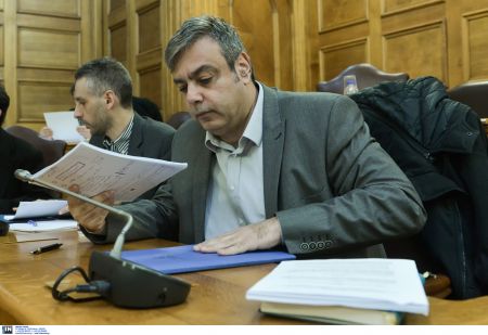 Βερναρδάκης: Παθογένεια η αυτονόμηση των ιδιωτικών ΜΜΕ