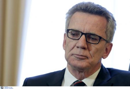 Ντε Μεζιέρ: Σε άλλα σύνορα η προστασία Σένγκεν, αν δεν αποδώσουν τα μέτρα