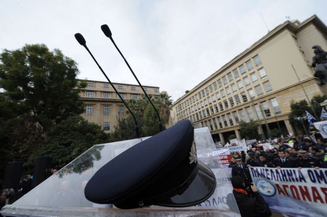 Οι αυξήσεις που θα λάβουν οι ένστολοι μετά την απόφαση του ΣτΕ