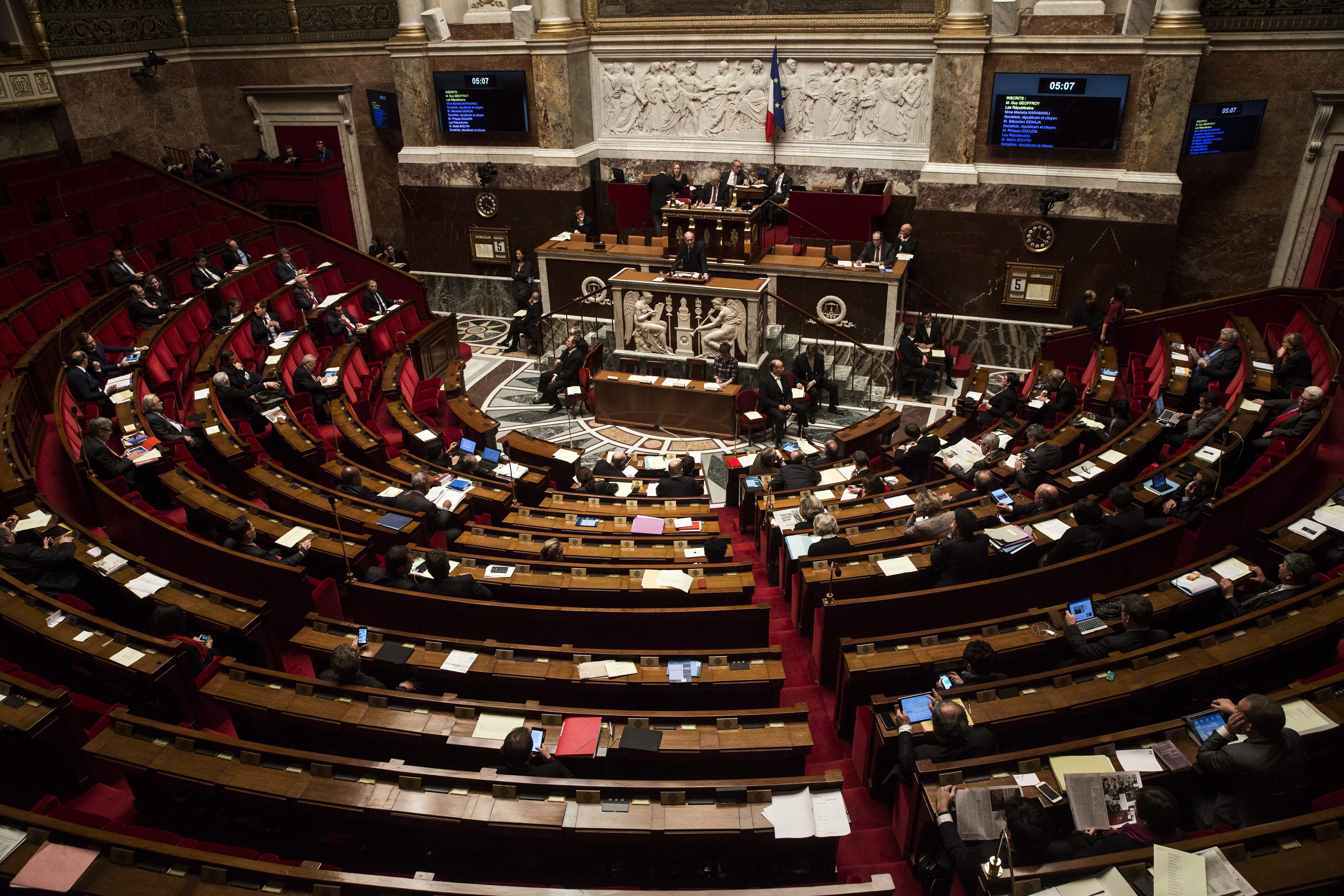 Γαλλία: Πρώτο «ναι» στην στέρηση υπηκοότητας για τρομοκράτες