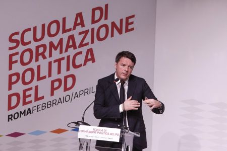 Ρέντσι: Η ΕΕ είναι «σαν την ορχήστρα του Τιτανικού»