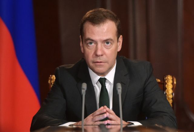 Μεντβέντεφ: Χερσαία επιχείρηση στη Συρία θα πυροδοτούσε παγκόσμιο πόλεμο