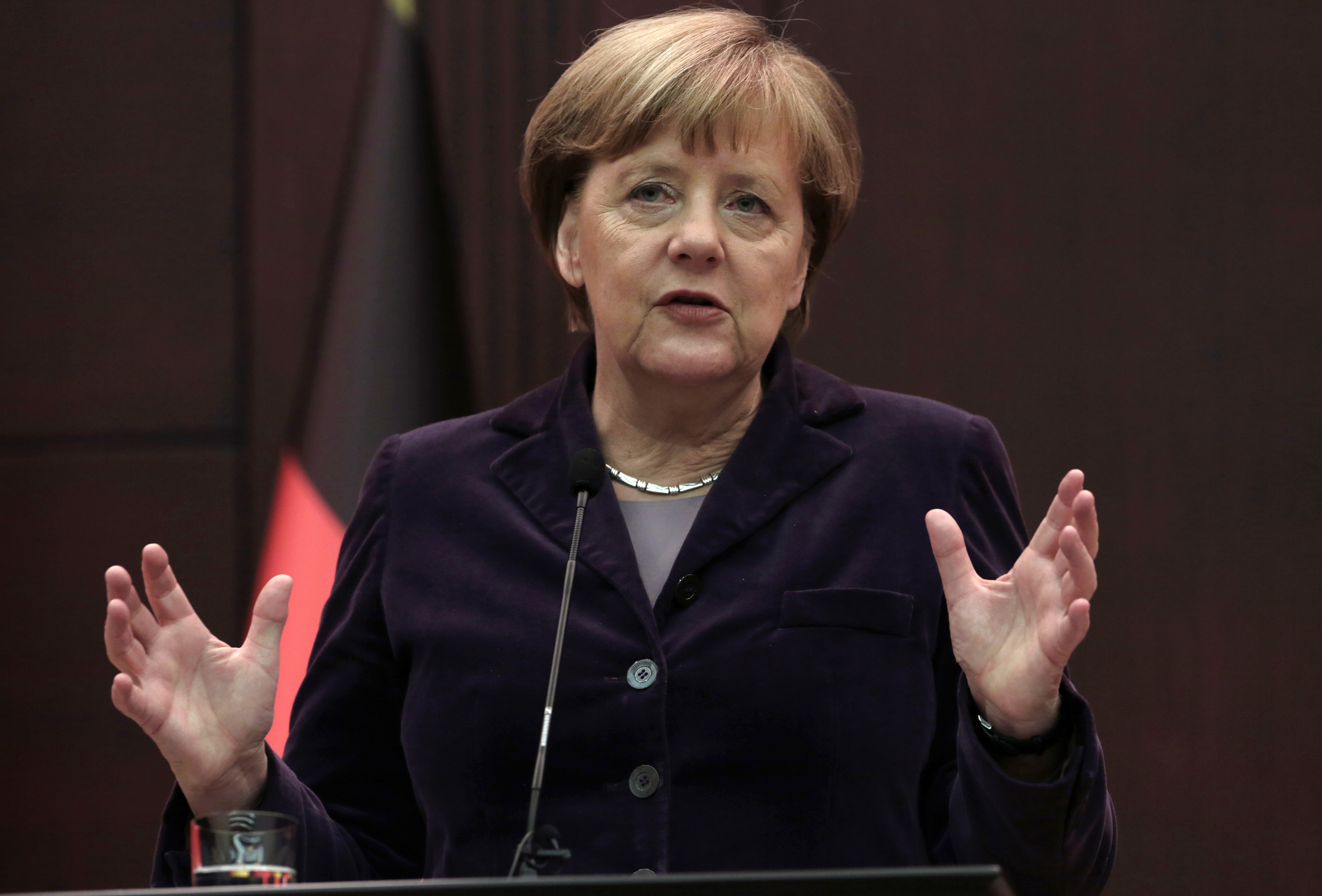 Παραμένει η πρόθεση Μέρκελ για τριμερή Ελλάδας-Γερμανίας-Τουρκίας