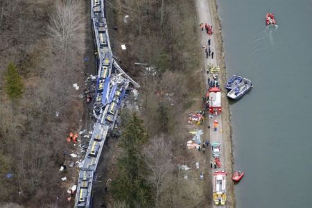 Σε «ανθρώπινο σφάλμα» οφείλεται το σιδηροδρομικό δυστύχημα στο Μόναχο