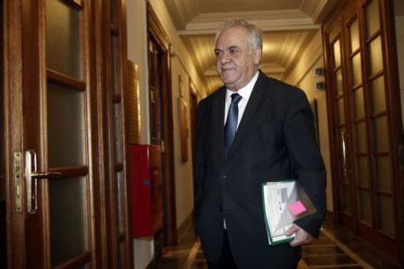 Συμφωνία κυβέρνησης – τραπεζών για τα «κόκκινα» δάνεια