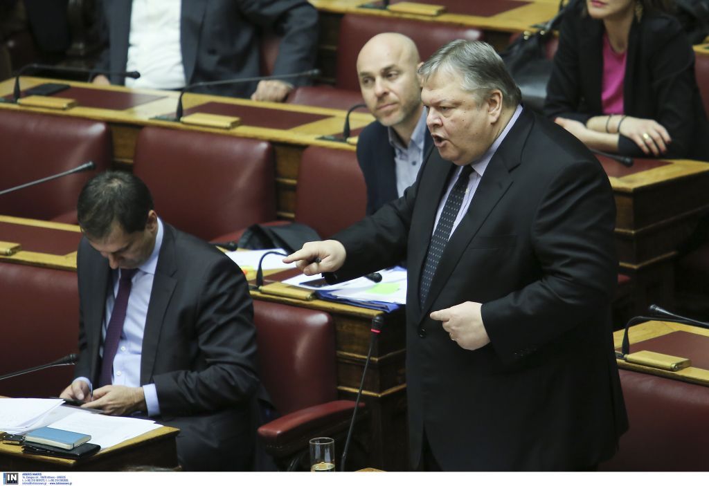 Βενιζέλος προς Καμμένο: «Είσαι αλητάμπουρας»