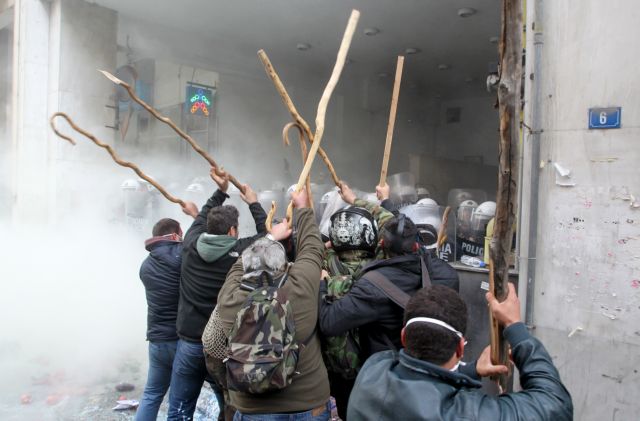 Ο δρόμος της καταστροφής