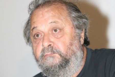 Πέθανε ο σκιτσογράφος Γιάννης Καλαϊτζής