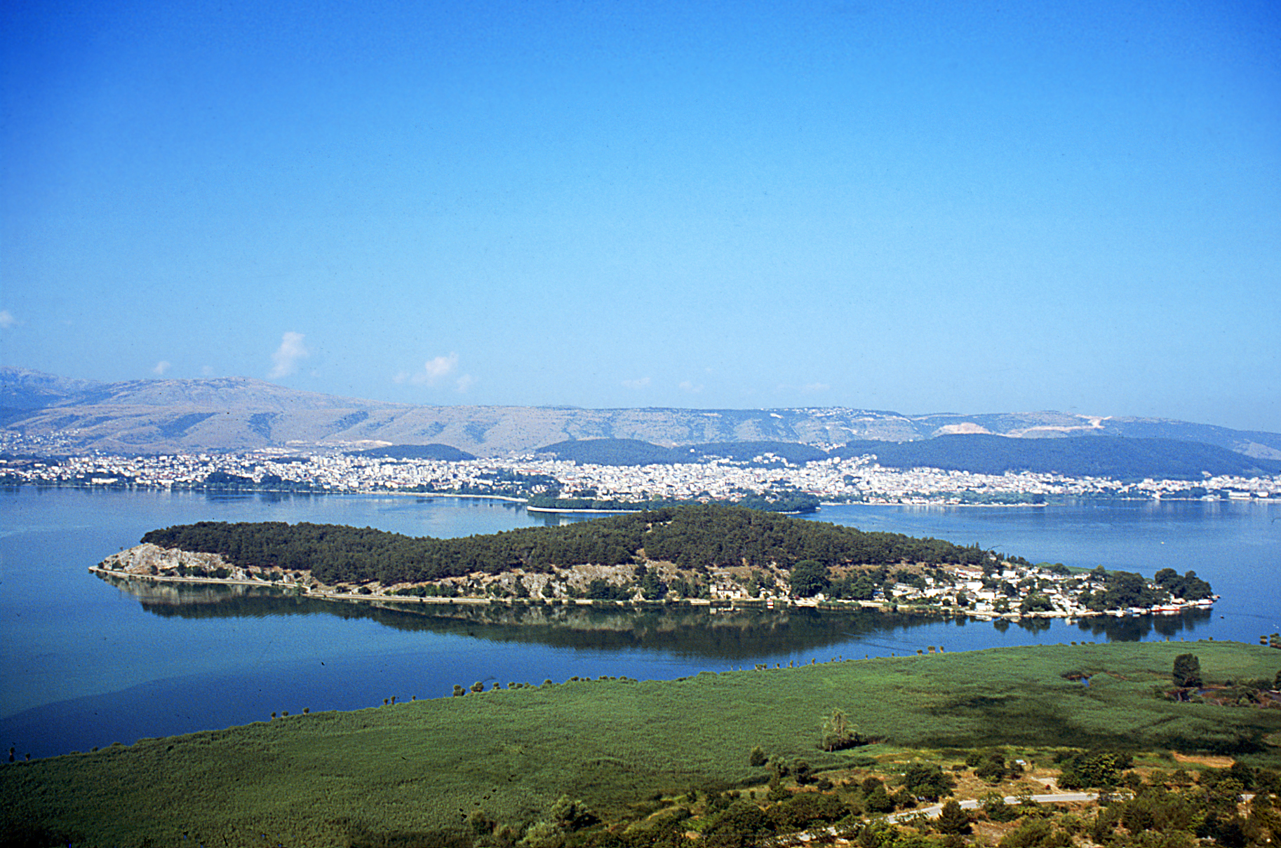 Το in.gr σάς ταξιδεύει την Κυριακή στα Ιωάννινα!