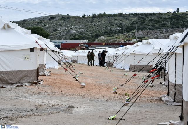 Προς δημιουργία 3-4 νέων κέντρων μετεγκατάστασης προσφύγων