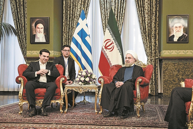 «Παράθυρο» αναζητεί η ΕΕ για το εμπόριο με το Ιράν
