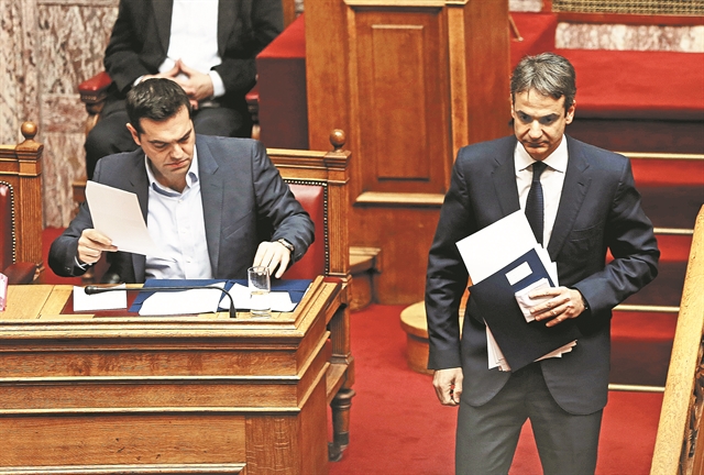 Το εκλογικό σκάκι Τσίπρα – Μητσοτάκη