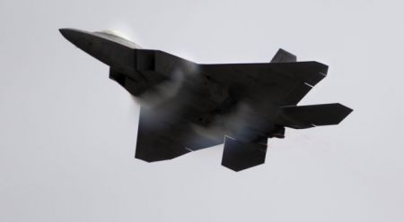 Λιβύη: Δεκάδες νεκροί σε αεροπορικές επιδρομές με στόχο την ISIS