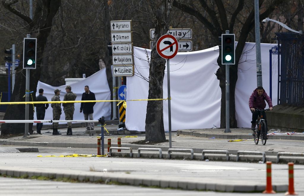 Αντίποινα σε Τουρκία και εξωτερικό προαναγγέλλει ο Ερντογάν μετά την τρομοκρατική επίθεση με 28 νεκρούς στην Αγκυρα