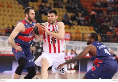 Ο Ολυμπιακός διατήρησε εύκολα την πρώτη θέση κόντρα στα Τρίκαλα