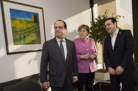 Tsipras, Merkel and Hollande meet ahead of EU summit
