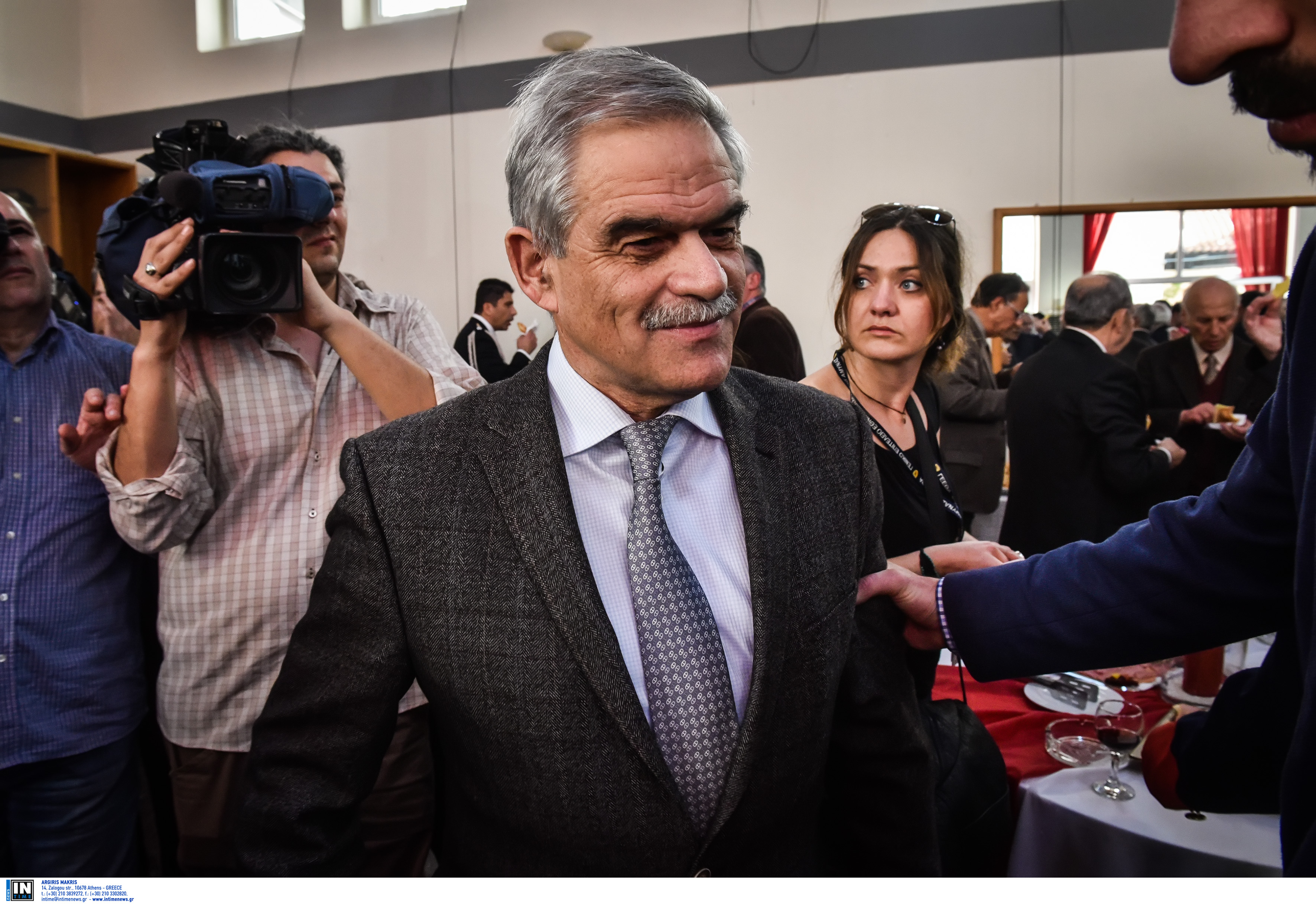 Τόσκας προς ΕΣΗΕΑ: Σας συγχαίρω για τον αγώνα κατά της πολυθεσίας